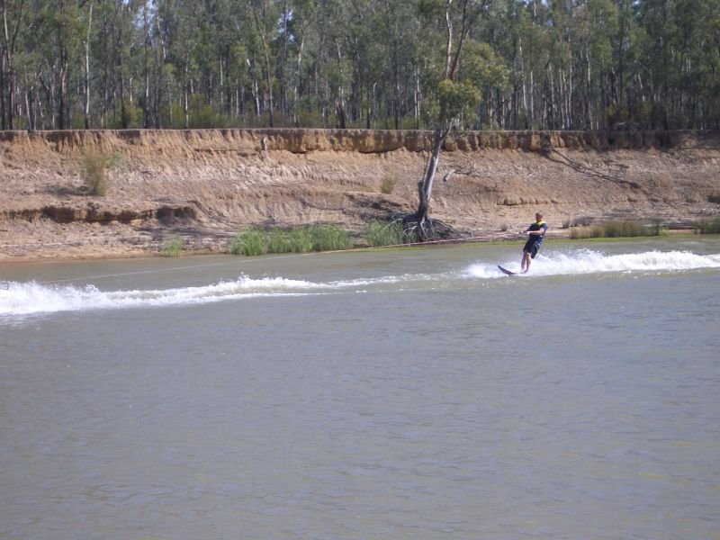 Mark Skiing (2)
