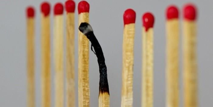 B B